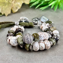Load image into Gallery viewer, Infinity Heart Bracelet