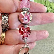 Load image into Gallery viewer, Pink Bloom Art Bead Bracelet