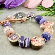 Load image into Gallery viewer, Sweet Bunny Art Bead Bracelet