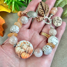 Load image into Gallery viewer, Sweet Pumpkin Bracelet
