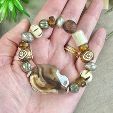 Load image into Gallery viewer, Agate Slab Bracelet