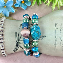 Load image into Gallery viewer, Chrysocolla and Apatite Bracelet