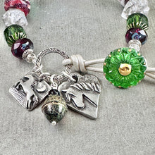 Load image into Gallery viewer, Holiday Horse Bracelet