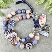 Load image into Gallery viewer, Spring Owl Bracelet