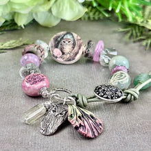 Load image into Gallery viewer, Springy Owl Bracelet