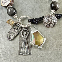Load image into Gallery viewer, Spirit Owl Bracelet