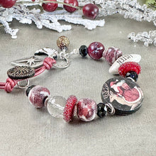 Load image into Gallery viewer, Night Flight Santa Bracelet